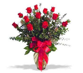 çiçek siparisi 11 adet kirmizi gül cam vazo  Batman online çiçek gönderme sipariş 